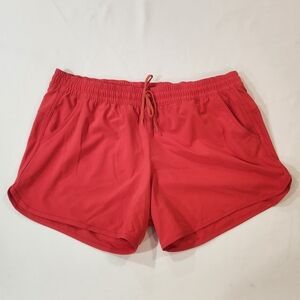 Columbia Women's Bogata Bay Stretch Hiking Shorts